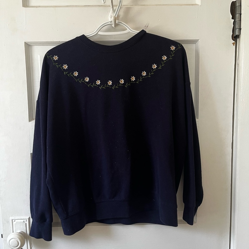 Embroidered knit sweater